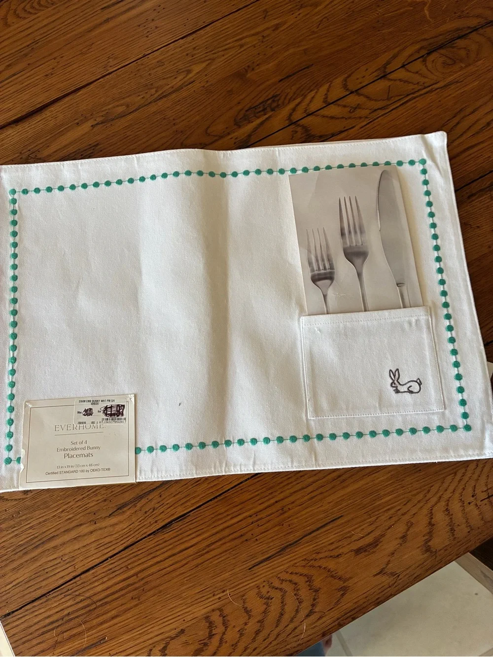 White Placemat with Teal Dot Border and Embroidered Bunny
